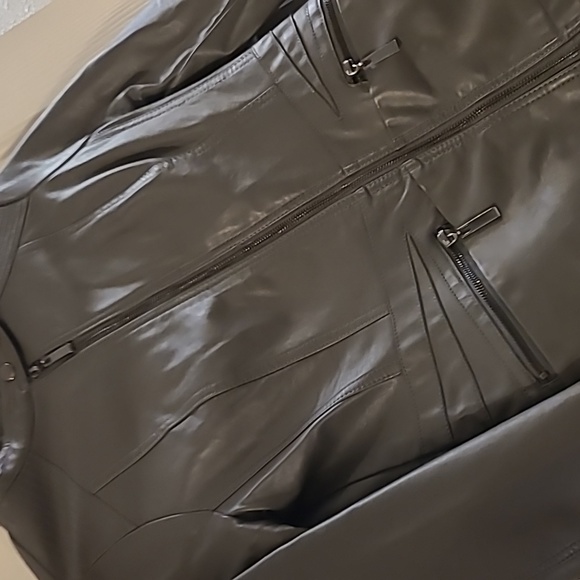 Women's sz xs gray faux leather jacket - Picture 5 of 7